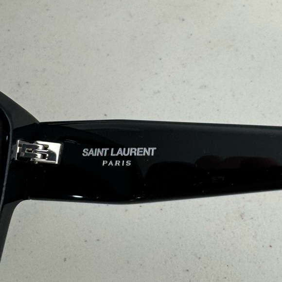 Saint Laurent Square SL M9 Black Sunglasses - Picture 6 of 13